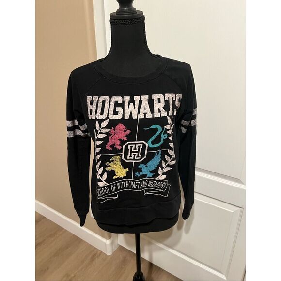 Black Harry Potter Hogwarts crewneck sweatshirt - Picture 1 of 5